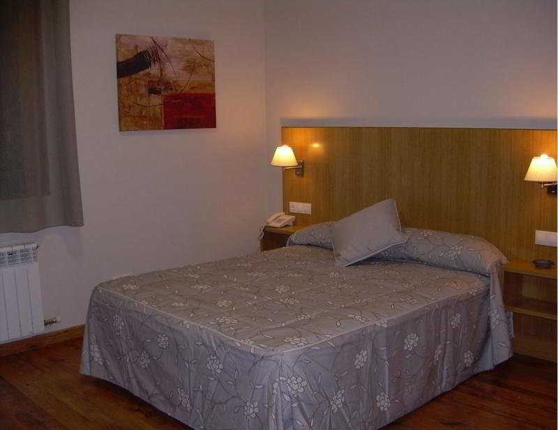 Aparthotel Pena Telera Resort El Pueyo de Jaca Eksteriør bilde